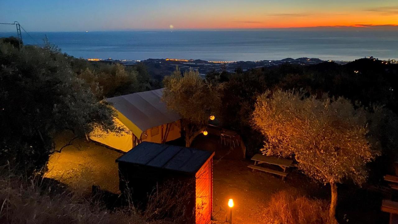 Campo Agave Luxury Tents Sayalonga Buitenkant foto